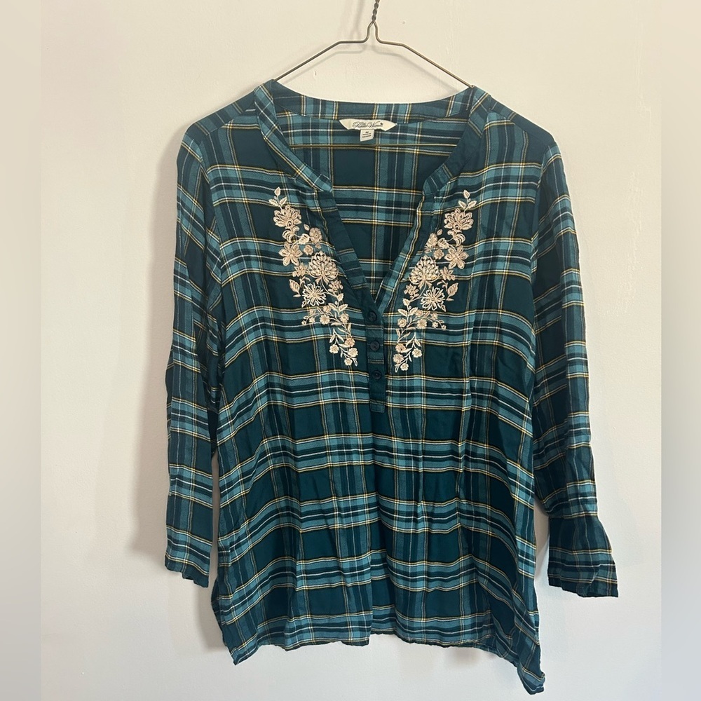 The Pioneer Woman Teal Plaid V-Neck Tunic with Cream Floral Embroidery